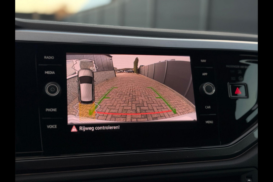 Volkswagen Polo 1.0 TSI R-line IQ CarPlay Camera