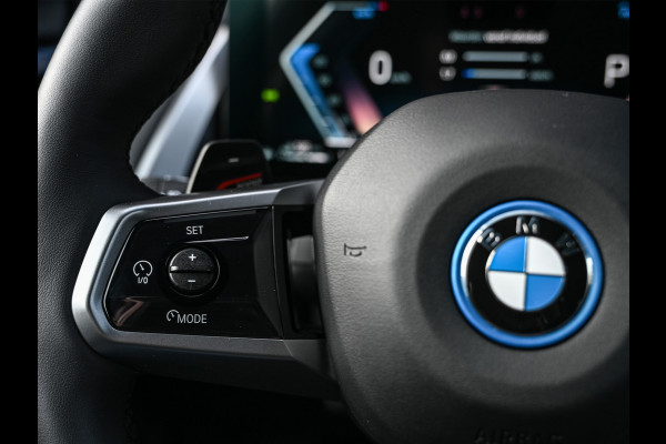 BMW X3 30e xDrive M-SPORT PRO | COMFORT ACCESS | HEAD-UP | ACTIVE CRUISE | LEDER | STOELVERWARMING | STUURWIEL VERWARMING | MEMORY SEAT