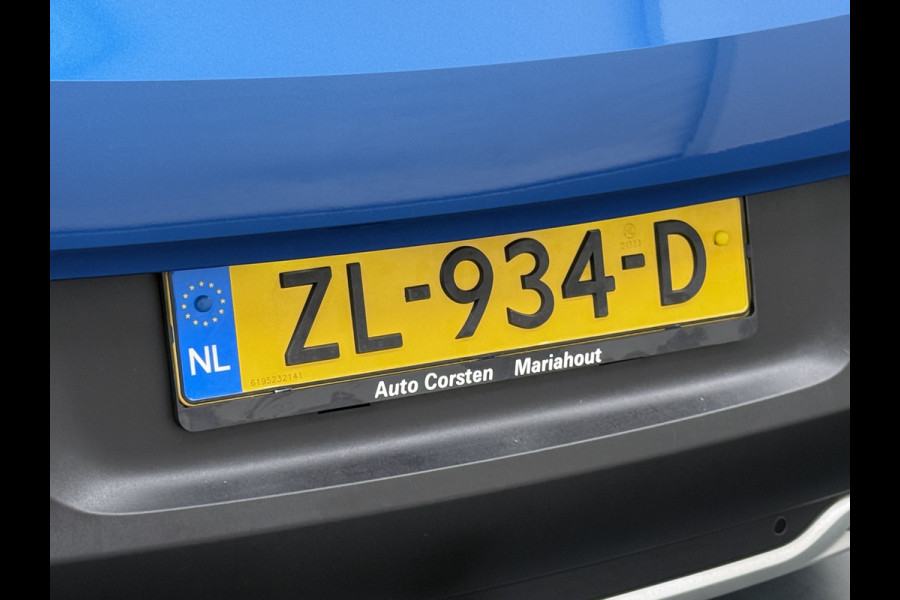 Opel Grandland X T131pk Navi Trekhaak Executive Dual-Ecc Apple Carplay Android PDC-a+v Park-Assist Distr.-Riem bij 61.000km vervangen Chroompakket Priv.Glass Volledig dealer onderhouden, laatste beurt bij 61.000km 1400kg trekvermogen.  EURO6