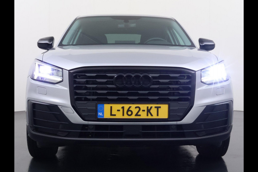 Audi Q2 35 TFSI S Edition AUT.| DIG. DASH| STOELVERWARMING| LEER| ELEKTRISCHE ACHTERKLEP| TREKHAAK|