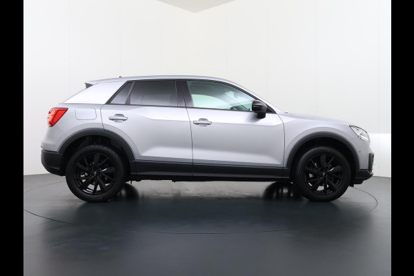 Audi Q2 35 TFSI S Edition AUT.| DIG. DASH| STOELVERWARMING| LEER| ELEKTRISCHE ACHTERKLEP| TREKHAAK|