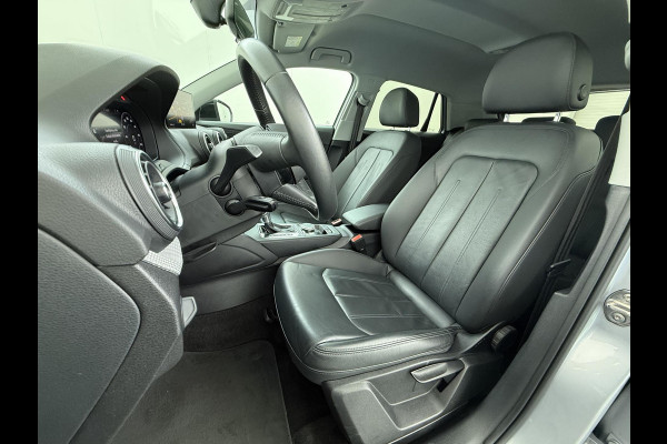 Audi Q2 35 TFSI S Edition AUT.| DIG. DASH| STOELVERWARMING| LEER| ELEKTRISCHE ACHTERKLEP| TREKHAAK|
