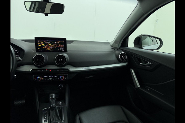 Audi Q2 35 TFSI S Edition AUT.| DIG. DASH| STOELVERWARMING| LEER| ELEKTRISCHE ACHTERKLEP| TREKHAAK|
