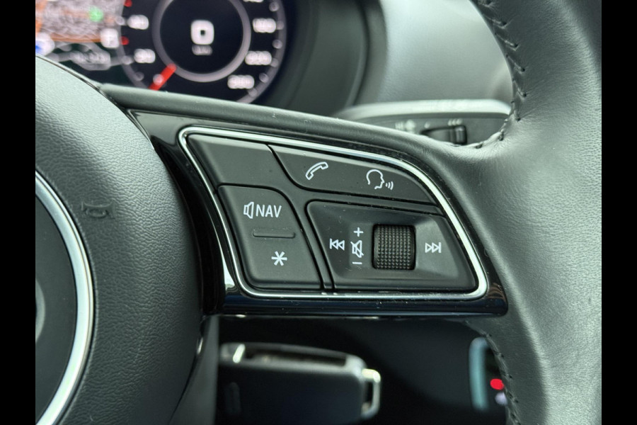 Audi Q2 35 TFSI S Edition AUT.| DIG. DASH| STOELVERWARMING| LEER| ELEKTRISCHE ACHTERKLEP| TREKHAAK|
