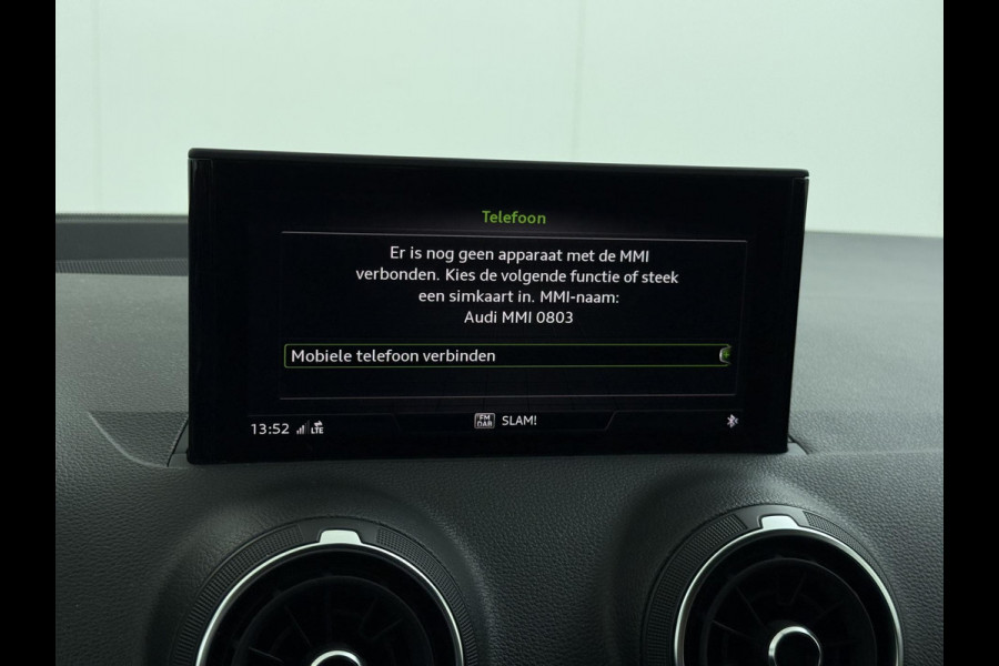 Audi Q2 35 TFSI S Edition AUT.| DIG. DASH| STOELVERWARMING| LEER| ELEKTRISCHE ACHTERKLEP| TREKHAAK|