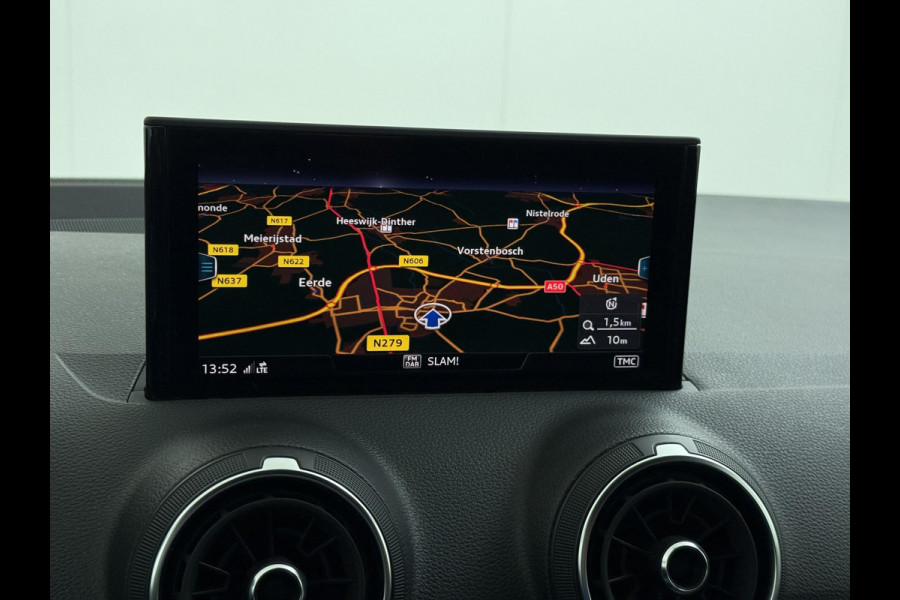 Audi Q2 35 TFSI S Edition AUT.| DIG. DASH| STOELVERWARMING| LEER| ELEKTRISCHE ACHTERKLEP| TREKHAAK|