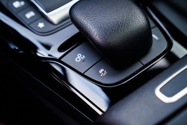 Mercedes-Benz A-Klasse AMG 45 4MATIC+ Premium Plus | Panorama | Sterrenhemel | Sport uitlaat | Burmester | Luxe leder/Alcantara |