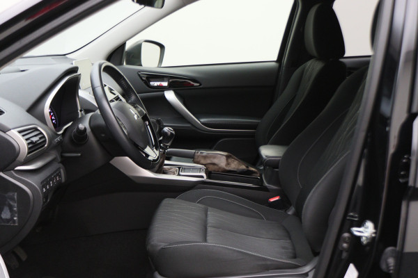 Mitsubishi Eclipse Cross 1.5 DI-T First Edition 360° Camera, Head-Up, Apple Carplay, LED, Keyless, PDC