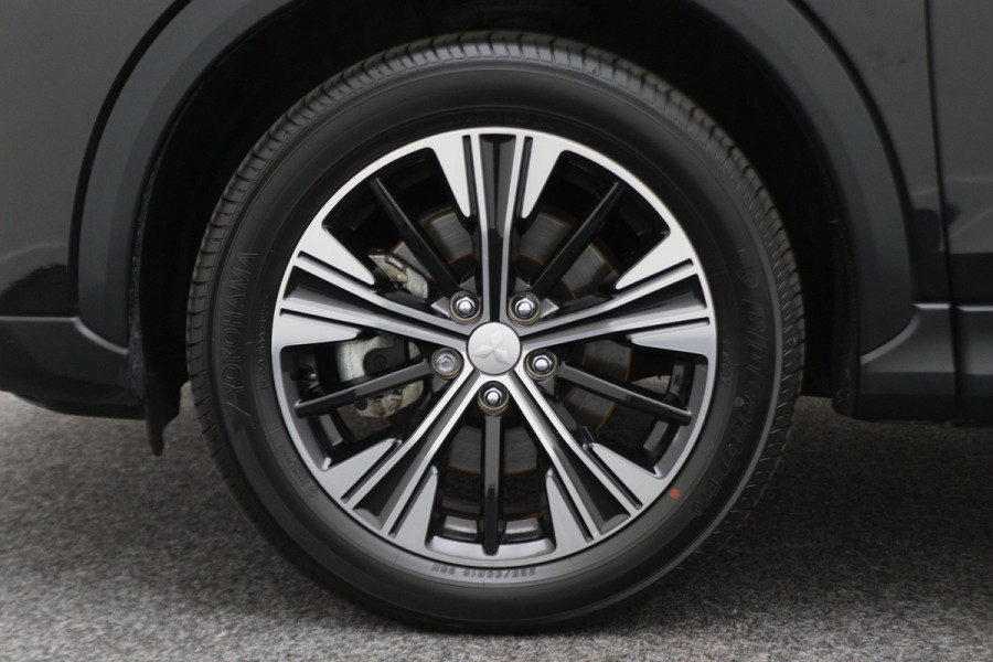 Mitsubishi Eclipse Cross 1.5 DI-T First Edition 360° Camera, Head-Up, Apple Carplay, LED, Keyless, PDC