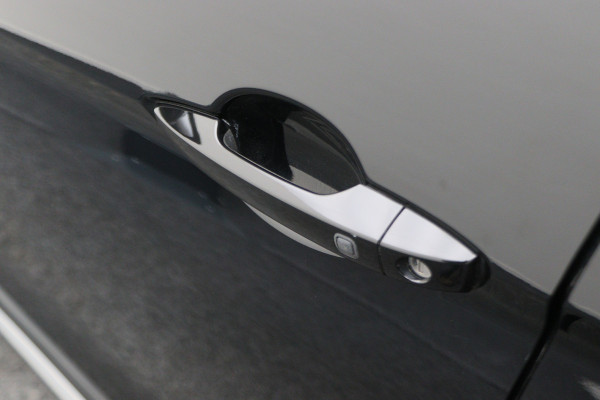 Mitsubishi Eclipse Cross 1.5 DI-T First Edition 360° Camera, Head-Up, Apple Carplay, LED, Keyless, PDC