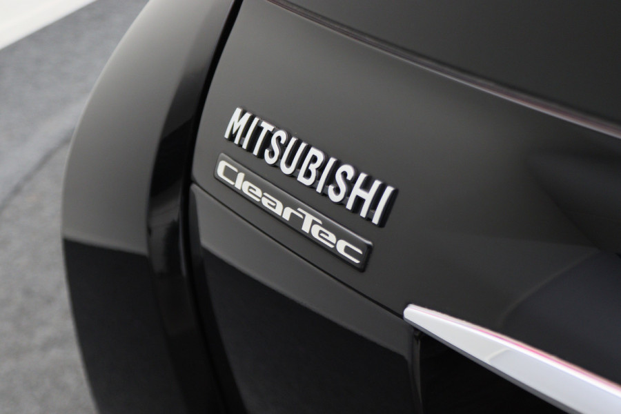 Mitsubishi Eclipse Cross 1.5 DI-T First Edition 360° Camera, Head-Up, Apple Carplay, LED, Keyless, PDC