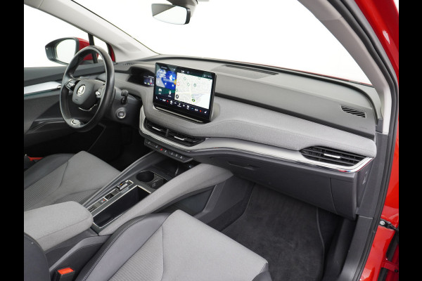 Škoda ENYAQ iV 60 180pk Apple Carplay Android Trekh. Camera Navi Led Lmv 19" PDC 3-zone-Ecc Cruise Control Stoel+Bank-Verwarmd Keyless Rijstrooksensor Virtual Cockpit Bluetooth Park-assist memory Connected services 1e Eigenaar Nieuwprijs €48.450,- Trekgewicht 1.000kg Accu-Garantie tot 13-02-2031 /160.000km