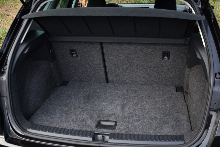 Seat Arona TSI 115PK DSG STYLE BUSINESS VIRTUAL/NAVI/CRUISE