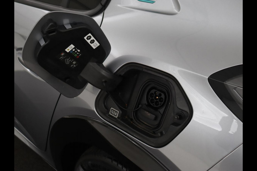 Peugeot e-208 EV Allure Pack 50 kWh | Camera | Carplay | Half leder | Full LED | Parkeerhulp | Climate control | Bluetooth | Cruise control