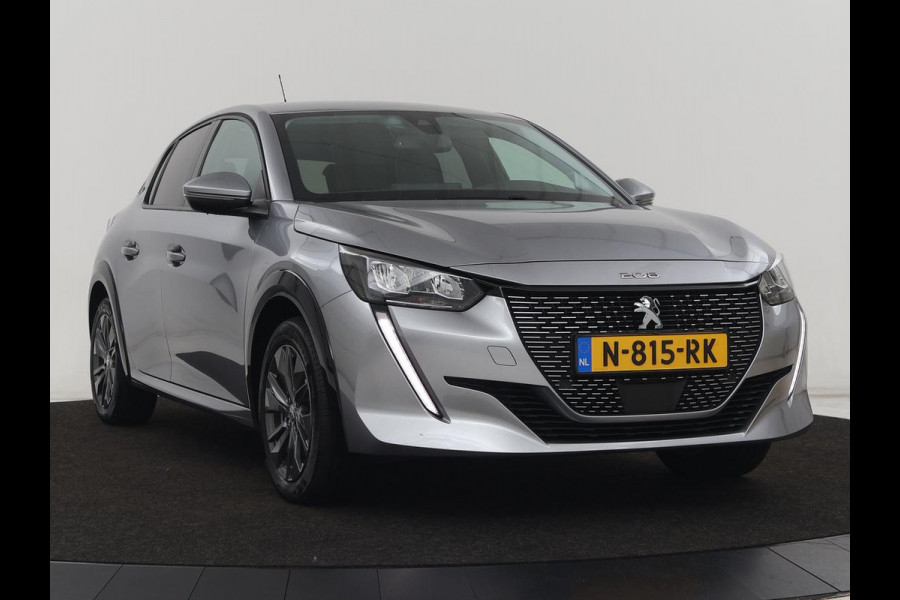 Peugeot e-208 EV Allure Pack 50 kWh | Camera | Carplay | Half leder | Full LED | Parkeerhulp | Climate control | Bluetooth | Cruise control