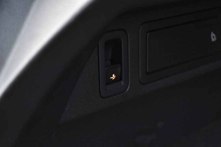 Volkswagen Tiguan TSI 150PK DSG 4MOTION COMFORTLINE BUSINESS NAVI/PDC/TREKHAAK