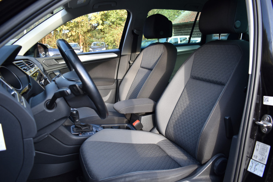 Volkswagen Tiguan TSI 150PK DSG 4MOTION COMFORTLINE BUSINESS NAVI/PDC/TREKHAAK