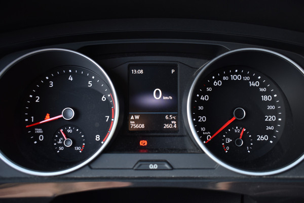 Volkswagen Tiguan TSI 150PK DSG 4MOTION COMFORTLINE BUSINESS NAVI/PDC/TREKHAAK