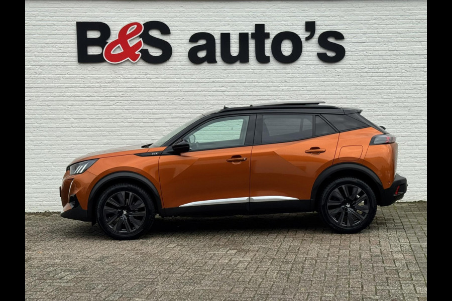 Peugeot 2008 1.2 PureTech GT Automaat Adaptive cruise Cruise control Achteruitrijcamera Apple / Android Focal audio Leer Trekhaak