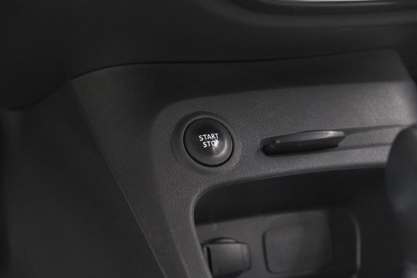 Renault Captur TCe 120 EDC Intens | Camera | Stoelverwarming | Navigatie | Parkeersensoren