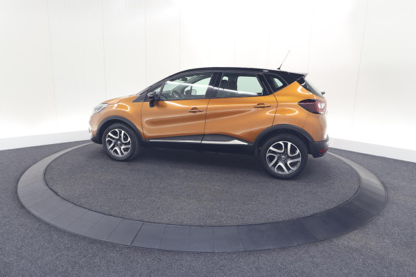 Renault Captur TCe 120 EDC Intens | Camera | Stoelverwarming | Navigatie | Parkeersensoren