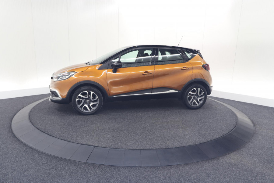 Renault Captur TCe 120 EDC Intens | Camera | Stoelverwarming | Navigatie | Parkeersensoren