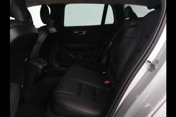 Volvo V60 2.0 T5 Momentum | 1e eigenaar | Leder | Trekhaak | Adaptive cruise | Stoelverwarming | Carplay | Navigatie | 18'' | Climate control | Parkeerhulp