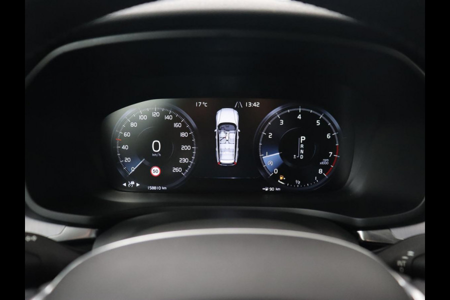 Volvo V60 2.0 T5 Momentum | 1e eigenaar | Leder | Trekhaak | Adaptive cruise | Stoelverwarming | Carplay | Navigatie | 18'' | Climate control | Parkeerhulp
