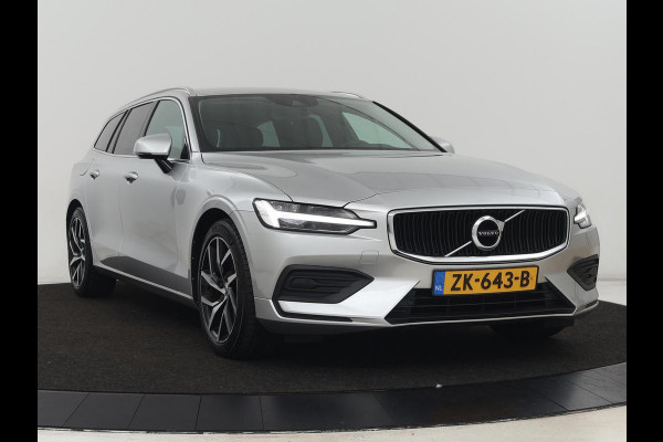 Volvo V60 2.0 T5 Momentum | 1e eigenaar | Leder | Trekhaak | Adaptive cruise | Stoelverwarming | Carplay | Navigatie | 18'' | Climate control | Parkeerhulp