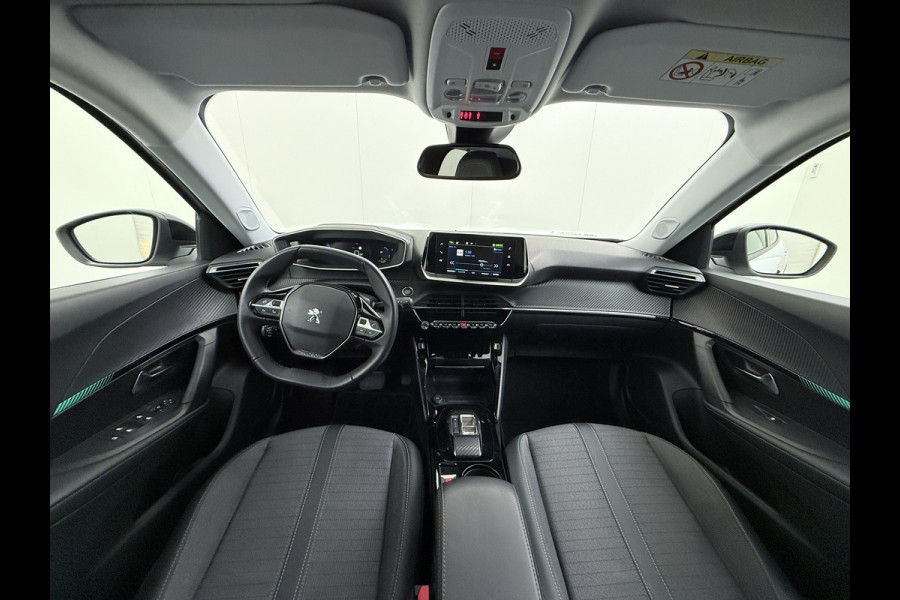 Peugeot e-2008 EV Allure Pack 50kWh SOH 89% Navi* Ecc 360°Camera Apple Carplay Android Auto Cruise Control Lmv 17" Led Keyless Privacy Glas Rijstrooksensor 1e Eigenaar Origineel Nederlandse Auto