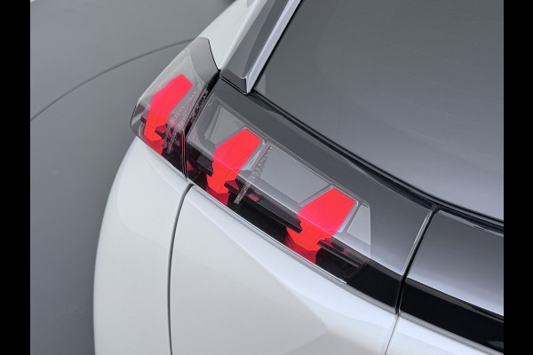 Peugeot e-2008 EV Allure Pack 50kWh SOH 89% Navi* Ecc 360°Camera Apple Carplay Android Auto Cruise Control Lmv 17" Led Keyless Privacy Glas Rijstrooksensor 1e Eigenaar Origineel Nederlandse Auto