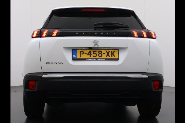 Peugeot e-2008 EV Allure Pack 50kWh SOH 89% Navi* Ecc 360°Camera Apple Carplay Android Auto Cruise Control Lmv 17" Led Keyless Privacy Glas Rijstrooksensor 1e Eigenaar Origineel Nederlandse Auto