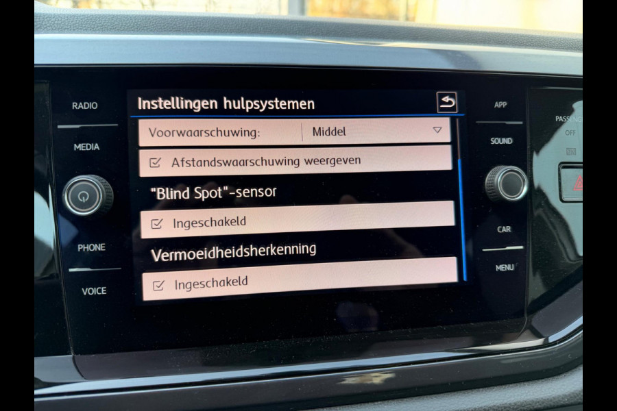 Volkswagen Polo 1.0 IQ Drive ACC Carplay Parkpilot Stoelverw PDC Dealer-Onderh