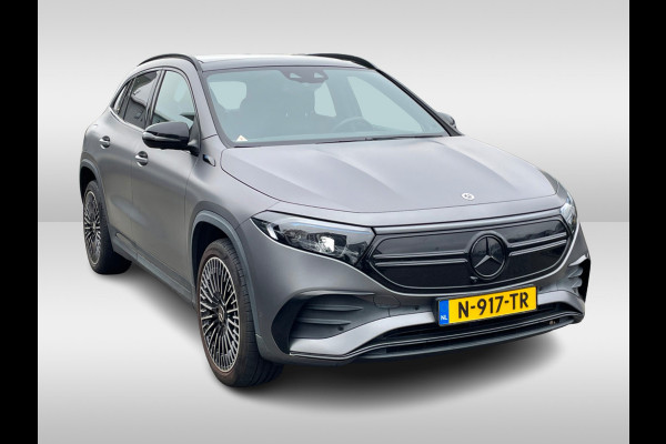 Mercedes-Benz EQA 250 Business Solution AMG 67 kWh / Panoramadak / Camera / Head-up / Memory Seats / Burmester / 20'' / Sfeerverlichting / CarPlay / Stoelverwarming / Dodehoek / Cruise Control