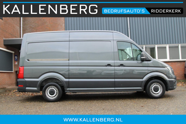 Volkswagen Crafter 35 2.0 TDI L3H3 140PK / Trekhaak / Camera / 3000 trekgewicht