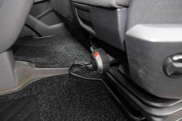 Volkswagen Crafter 35 2.0 TDI L3H3 140PK / Trekhaak / Camera / 3000 trekgewicht