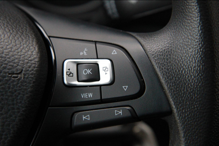 Volkswagen Crafter 35 2.0 TDI L3H3 140PK / Trekhaak / Camera / 3000 trekgewicht