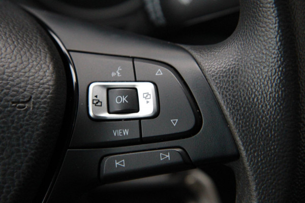 Volkswagen Crafter 35 2.0 TDI L3H3 140PK / Trekhaak / Camera / 3000 trekgewicht