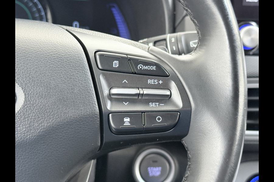 Hyundai Kona EV 64kWh SOH 100% Warmtepomp Head Up Display Adap.Cruise Navi Ecc Camera Apple Carplay Android Auto Pdc Fashion Lane Assist Dodehoekwaarschuwing Keyless Privacy Glas DAB FCA 1e Eigenaar Origineel Nederlandse Auto