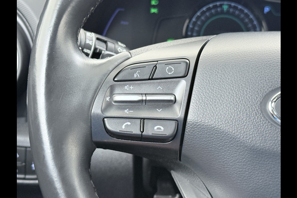 Hyundai Kona EV 64kWh SOH 100% Warmtepomp Head Up Display Adap.Cruise Navi Ecc Camera Apple Carplay Android Auto Pdc Fashion Lane Assist Dodehoekwaarschuwing Keyless Privacy Glas DAB FCA 1e Eigenaar Origineel Nederlandse Auto