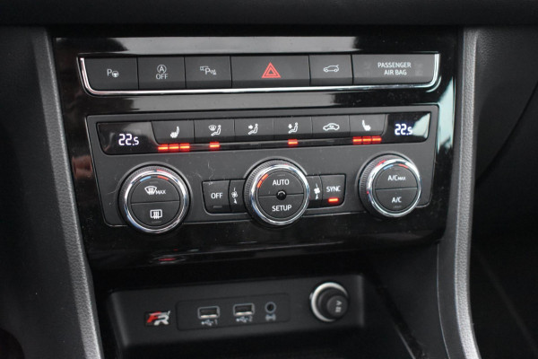 Seat Ateca 1.5 TSI FR | PANO | VIRTUAL | 360 CAMERA | BEATS | ADAPT CRUISE CONTROLE | APPLE CARPLAY | ANDROID AUTO