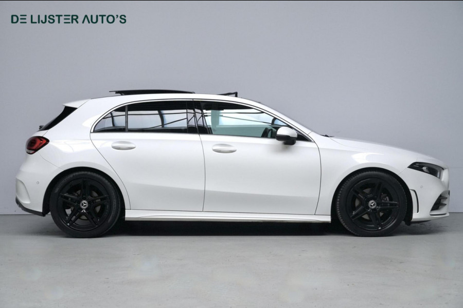 Mercedes-Benz A-Klasse 200 AMG Automaat 163 PK | Pano-dak | Widescreen | Stoelverwarming | Camera | Led | Pdc |
