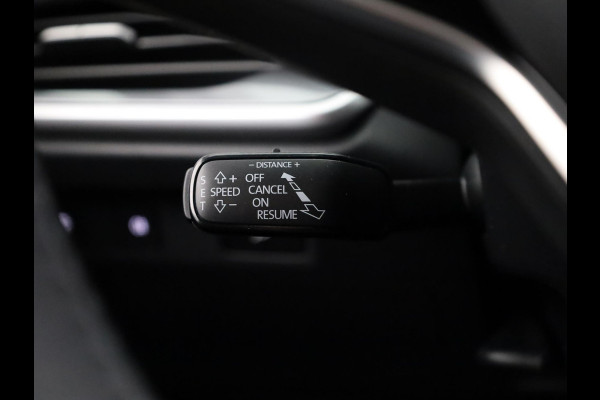 Škoda Elroq 60 Business Edition - Tour | 20 inch | Adaptive Cruise Control | Navigatie | Blind Spot | Stoelverwarming |