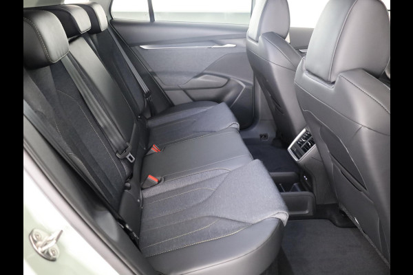 Škoda Elroq 60 Business Edition - Tour | 20 inch | Adaptive Cruise Control | Navigatie | Blind Spot | Stoelverwarming |