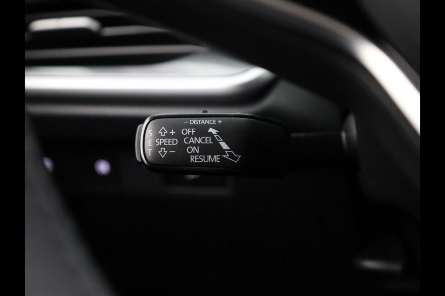 Škoda Elroq 60 Business Edition - Tour | Trekhaak | 20 inch | Adaptive Cruise Control | Navigatie | Blind Spot | Stoelverwarming |