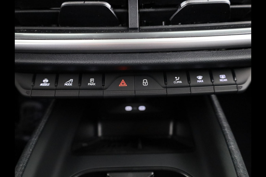 Škoda Elroq 60 Business Edition - Tour | Trekhaak | 20 inch | Adaptive Cruise Control | Navigatie | Blind Spot | Stoelverwarming |