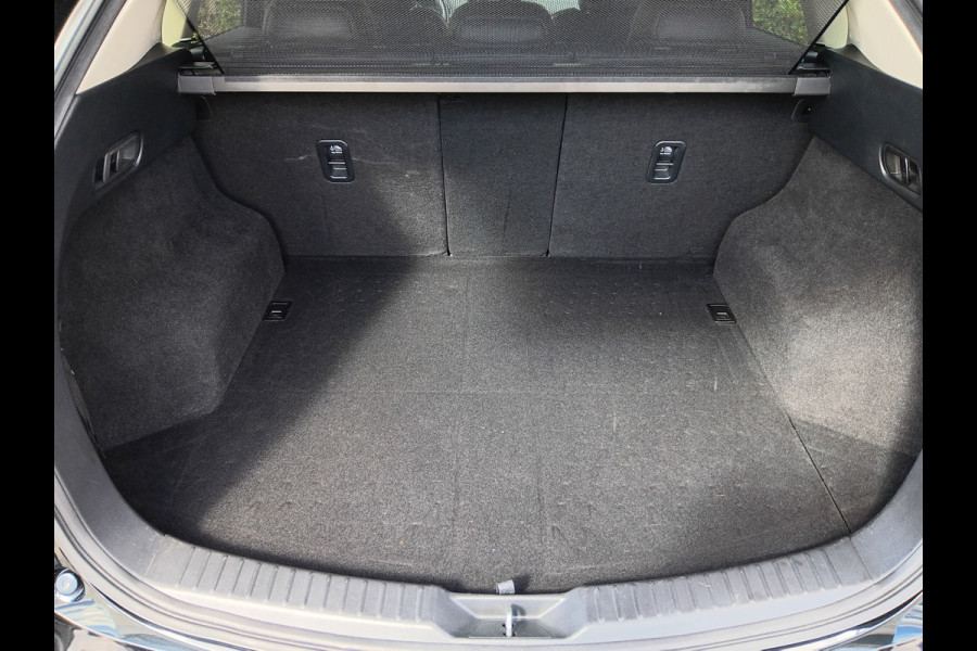 Mazda CX-5 2.0 SkyActiv-G 165 Luxury AUTOMAAT, Leder, Navi, Clima, Head-up, etc. incl. 12 MND BOVAGGARANTIE stoelkoeling voor, stoelverwarming voor én achter, zeer compleet!