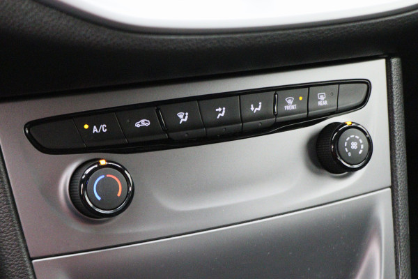Opel Astra 1.0 Online Edition Automaat Apple Carplay, Cruise, Trekhaak, DAB, Airco, PDC