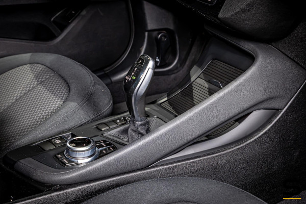 BMW X1 SDrive18i|Cam|Dealer ond|Navigatie|Garantie|Nw APK