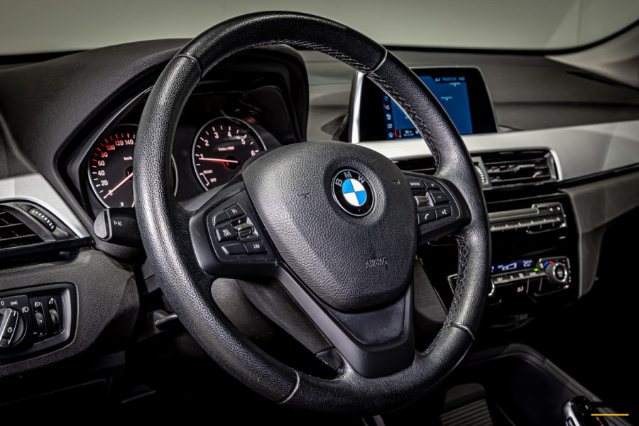 BMW X1 SDrive18i|Cam|Dealer ond|Navigatie|Garantie|Nw APK